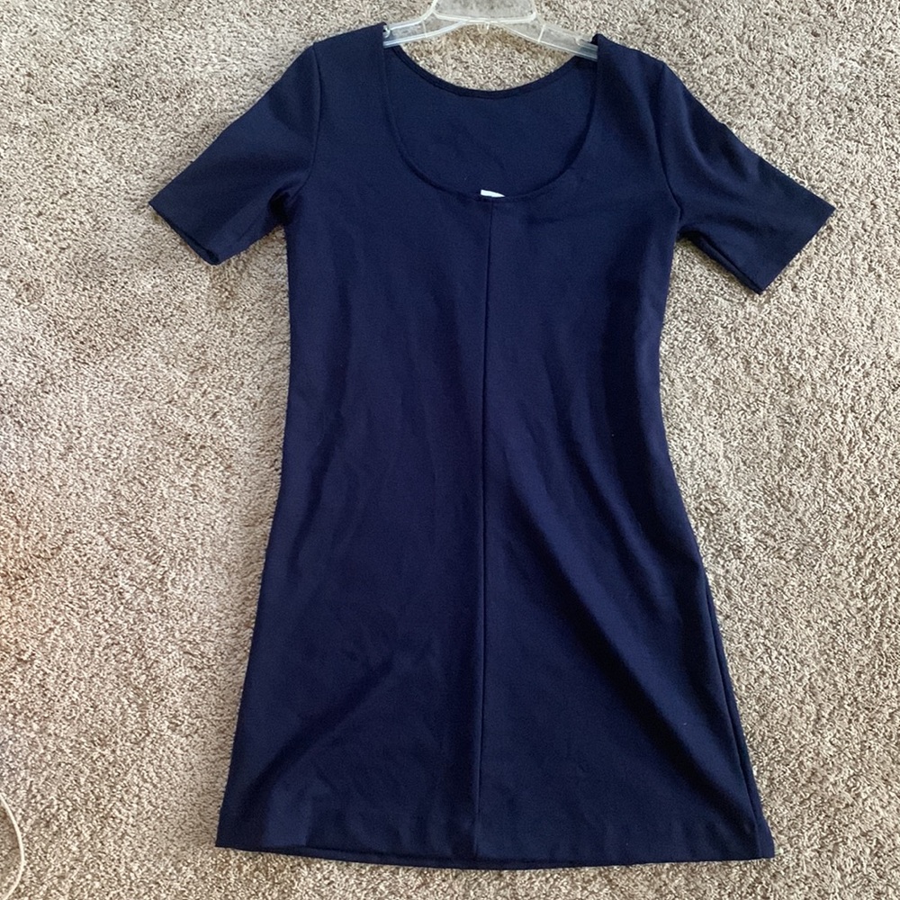 Navy Blue shift dress. Gap xs. - Picture 2 of 4